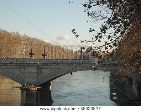 Tiber, Ponte Mazzini