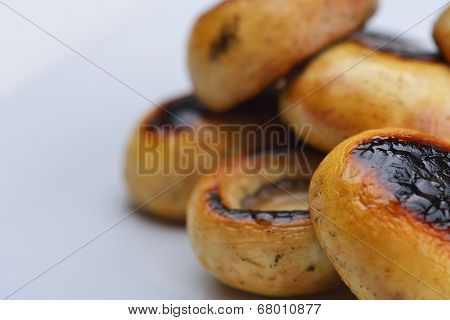 mashroom food vegetable grilled isolated on white background