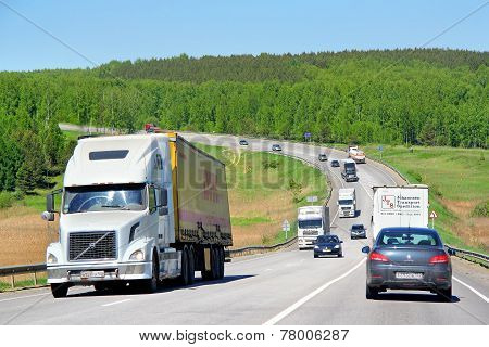 Volvo Vnl64T