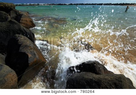 Splash a Lydgate beach