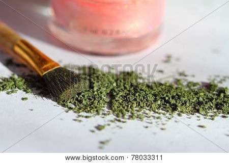 brush and shadows for eyes