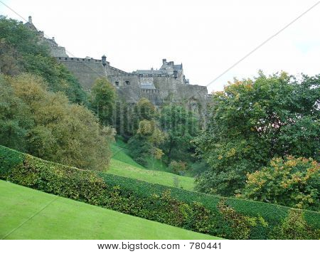 Il castello di Edimburgo e Hedge