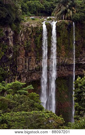 Chamarel Falls