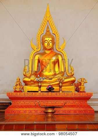 Buddha Statue In Wat Chedi Luang, Chiang Mai