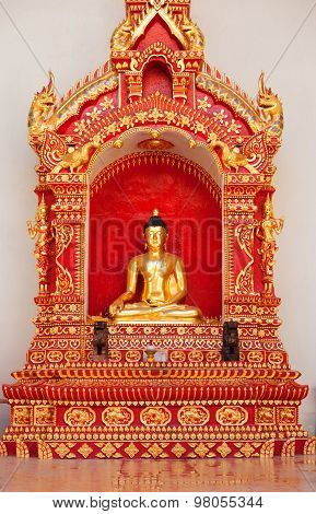 Buddha Statue At Wat Chedi Luang, Chiang Mai