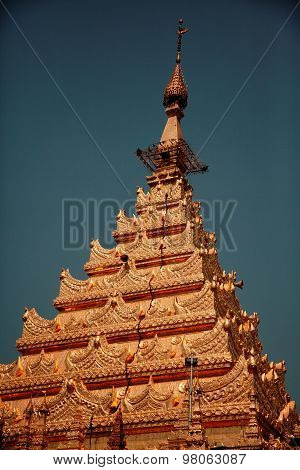 Kuthodaw Pagoda, Myanmar