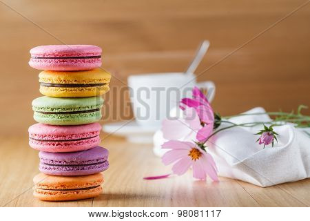 Six Colorful French Macaron