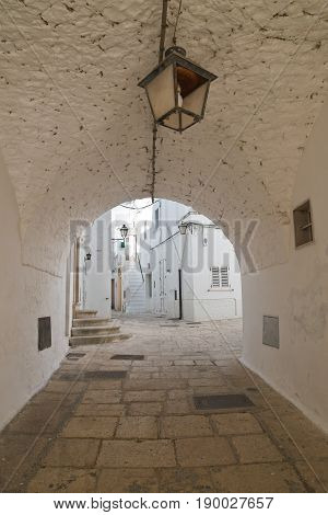 Characteristic alleyway of Cisternino. Puglia. Southern Italy.