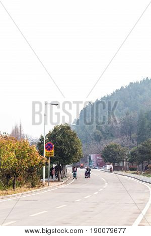 Tourists On Road To Area Of Longmen Grottoes