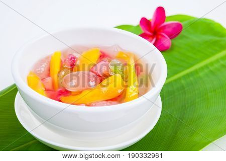 Thai Dessert (ruam Mit)