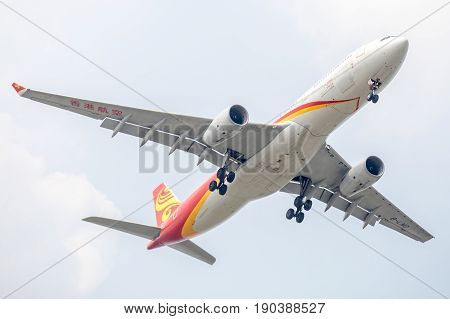 Bangkok, Thailand. - April 23, 2017 : Plane of Hongkong Airways or Airlines on the sky landing to Suvanabhumi airport.