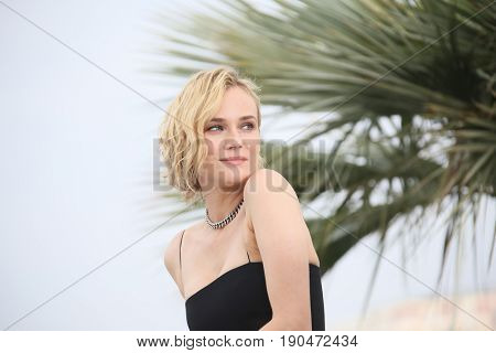 Diane Kruger attends the 'In The Fade (Aus Dem Nichts)' photocall during the 70th annual Cannes Film Festival at Palais des Festivals on May 26, 2017 in Cannes, France.