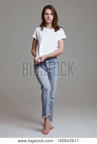 Model Test With Beautiful Fashion Model Posing