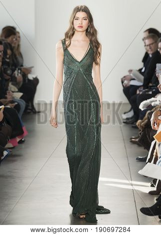 Pamella Roland - Fall 2017 Collection