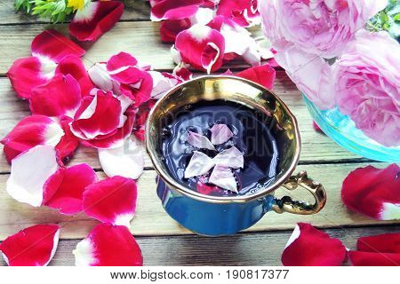 Tea With Rose Petals