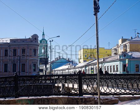 embankment of the Moscow river in the winter, Ovchinnikovskaya embankment