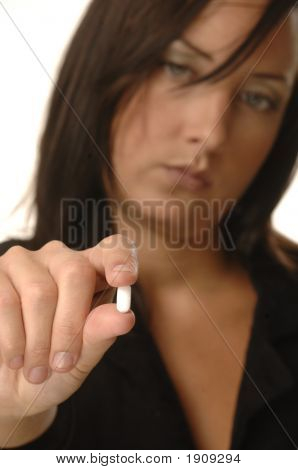 麻薬中毒者