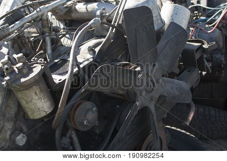 engine of internal combustion, repair of cars and agricultural machinery