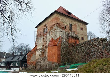 Trakai, Lithuania - January 02, 2013: Trakai Peninsula Castle. It Is Located On A Peninsula Between 