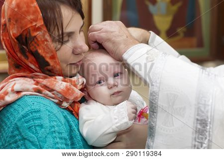 Belarus, The City Of Gomel, Prudkovskaya Church. November 4, 2018. The Rite Of Baptism. Priest Bapti
