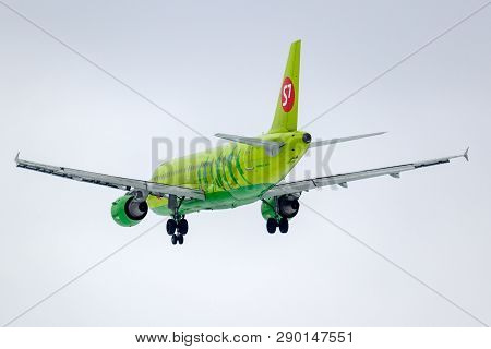 Moscow, Russia - March 17, 2019: Aircraft Airbus A319-114 Vp-bhk Of S7 - Siberia Airlines Going To L