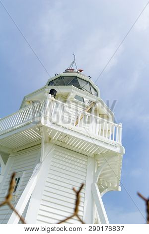 Moeraki Lighthouse Structure Low Point Of View Vertical Composition