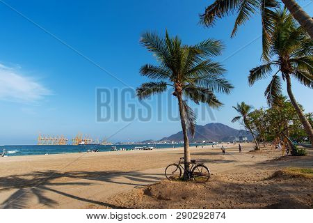 Khor Fakkan, United Arab Emirates - March 16, 2019: Khor Fakkan Public Beach In The Emirate Of Sharj