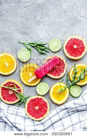 Design With Blood Orange And Lime On Gray Background Top View Mock-up