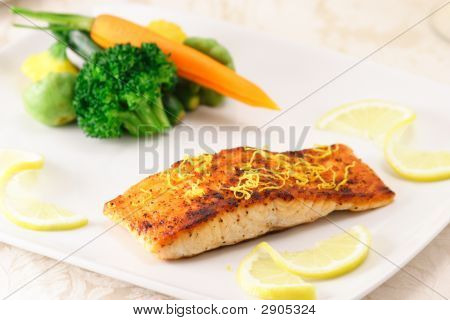 Wild Caught Salmon Gourmet Plate