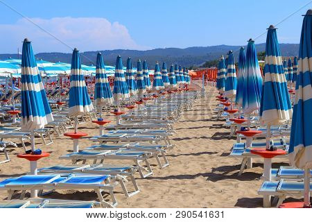 Gargano Peninsula In Italy - Pizzomunno Beach In Vieste.