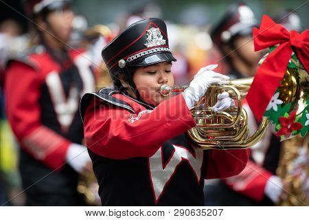 Houston, Texas, Usa - November 22, 2018 The H-e-b Thanksgiving Day Parade, Waltrip High School, Marc