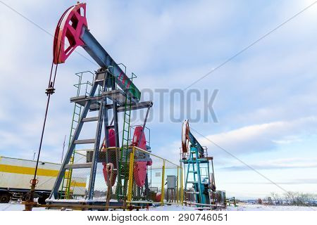 Mining And Quarrying. Installations For The Extraction Of Oil From The Bowels Of The Earth. Pumpjack