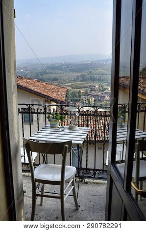 Neive, Piedmont, Italy. October 2018. From The Historic Center Some Viewpoints