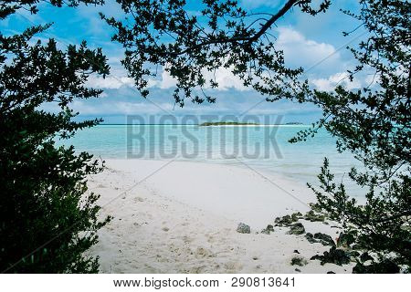 Travel And Rest On The Maldives - Paradise Islands.