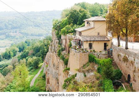 Street Of The City Orvieto, Italy, Toscana. Ancient Street Of The City Orvieto, Italy, Umbria
