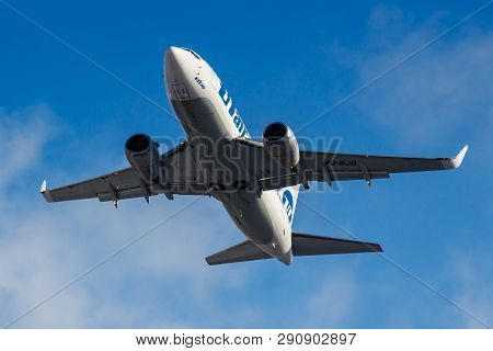 Moscow, Russia - March 20, 2019: Aircraft Boeing 737-524(wl) Vq-bjq Of Utair Aviation Takes Off At V