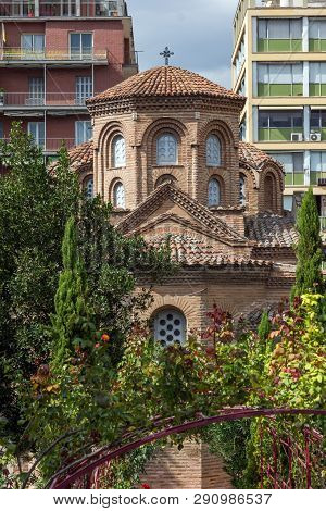 Thessaloniki, Greece - September 30, 2017: Аntique Byzantine Church Of Panagia Chalkeon In The Cente