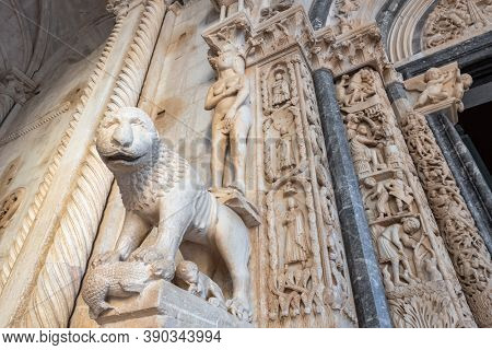 Detail of the Radovan's portal of the St Lawrence cathedral church in Trogir, Croatia. Stone carving close up