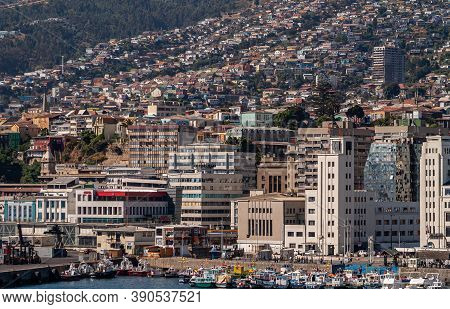 Valparaiso, Chile - December 8, 2008: Hill Flank Above Port Is Covered By Dense Housing, Dwellings A