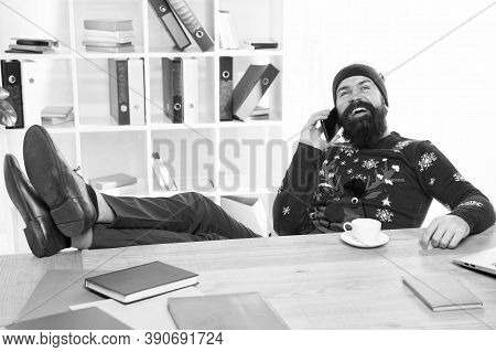 Holiday Mobile Marketing. Hipster Talk On Phone In Business Office. Business Man In Winter Style. Bu