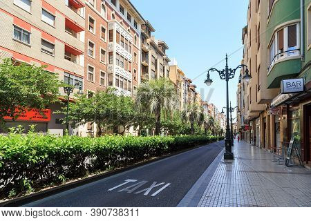 Zaragoza, Spain - May 26, 2017: This Is A Modern View Of The Boulevard Del Conde De Aranda In The Ce