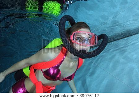 Kadın scuba diver