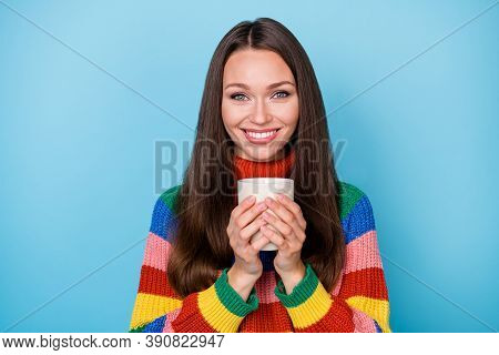 Close-up Portrait Of Her She Nice Attractive Lovely Pretty Cute Cheerful Cheery Brown-haired Girl Dr