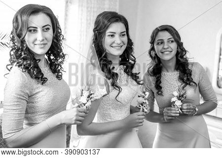 Maryanivka, Volyn / Ukraine - May 21 2017: Bride And Bridesmaids Posing At Home
