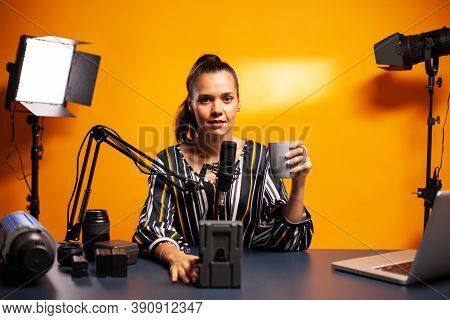 Blogger Recording Battery Review For His Podcast In Home Studio. Professional Videography Gear Revie