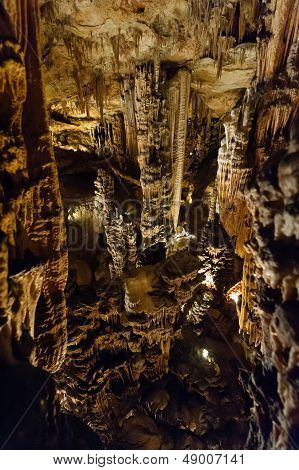 Grotte Des Demoiselles