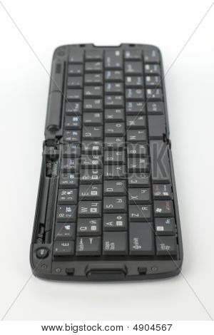 black keyboard