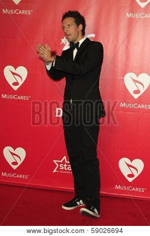 LOS ANGELES - JAN 24:  Jason Mraz at the 2014 MusiCares Person of the Year Gala in honor of Carole King at Los Angeles Convention Center on January 24, 2014 in Los Angeles, CA
