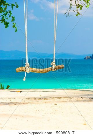 Relaxing in Pardise Seaside Swing 