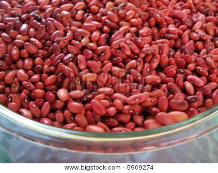 Feijão vermelho na tigela
